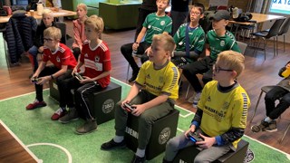 Læs nyheden "DBU's eFodbold får ny verdenspremiere" DBU's eFodbold får ny verdenspremiere